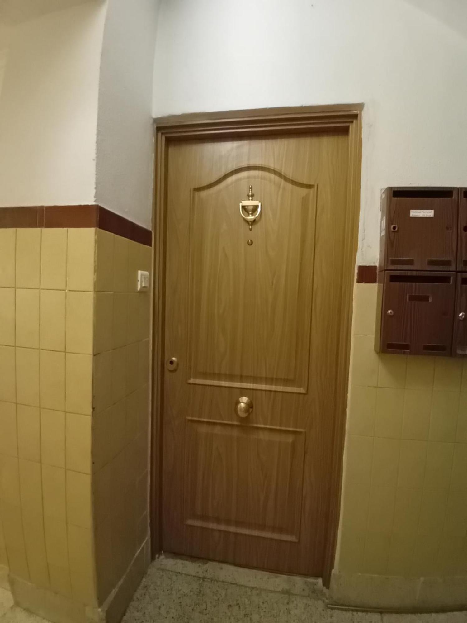 Amplio Apartamento Centro De 阿利坎特 外观 照片