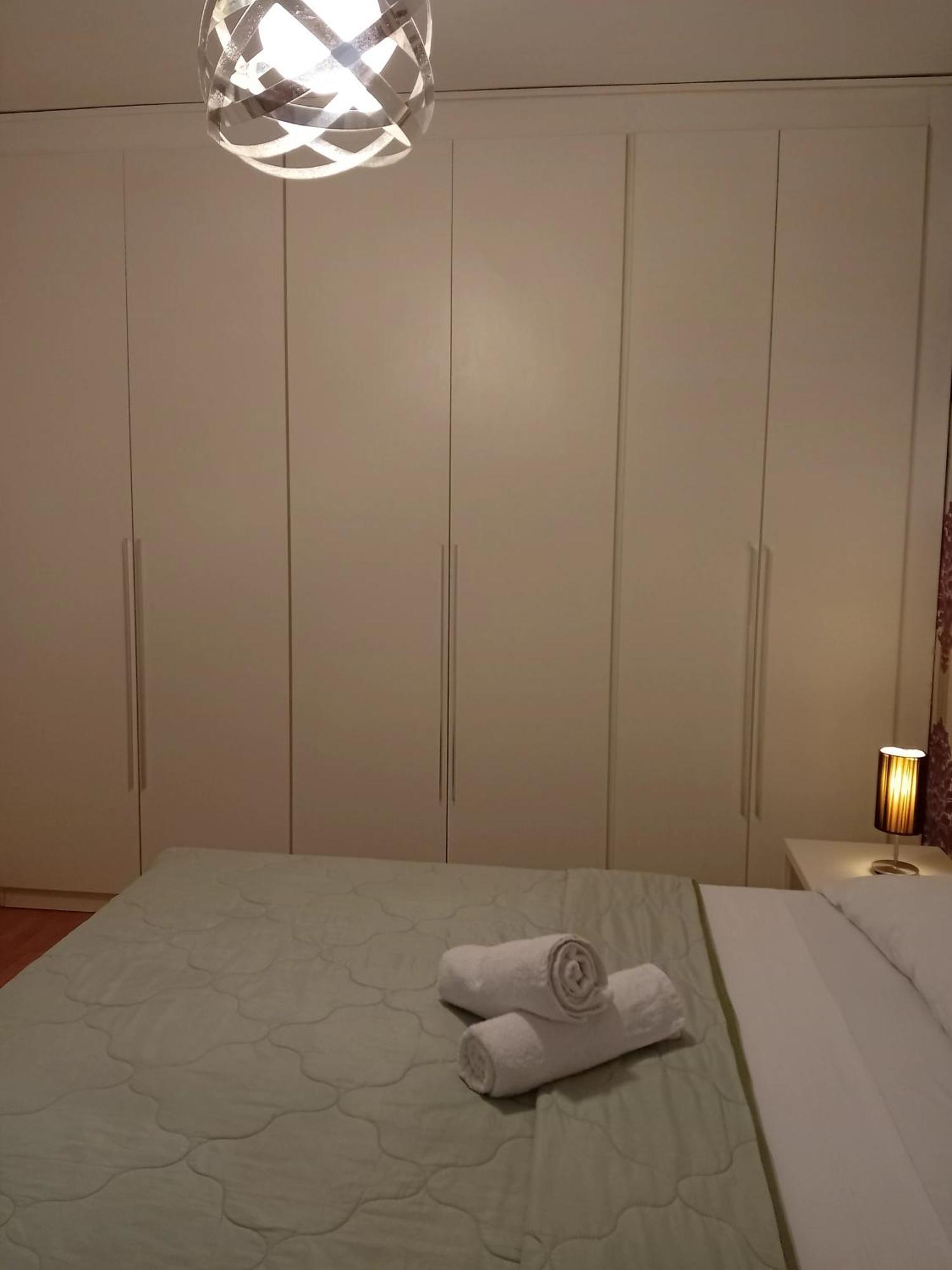 Amplio Apartamento Centro De 阿利坎特 外观 照片