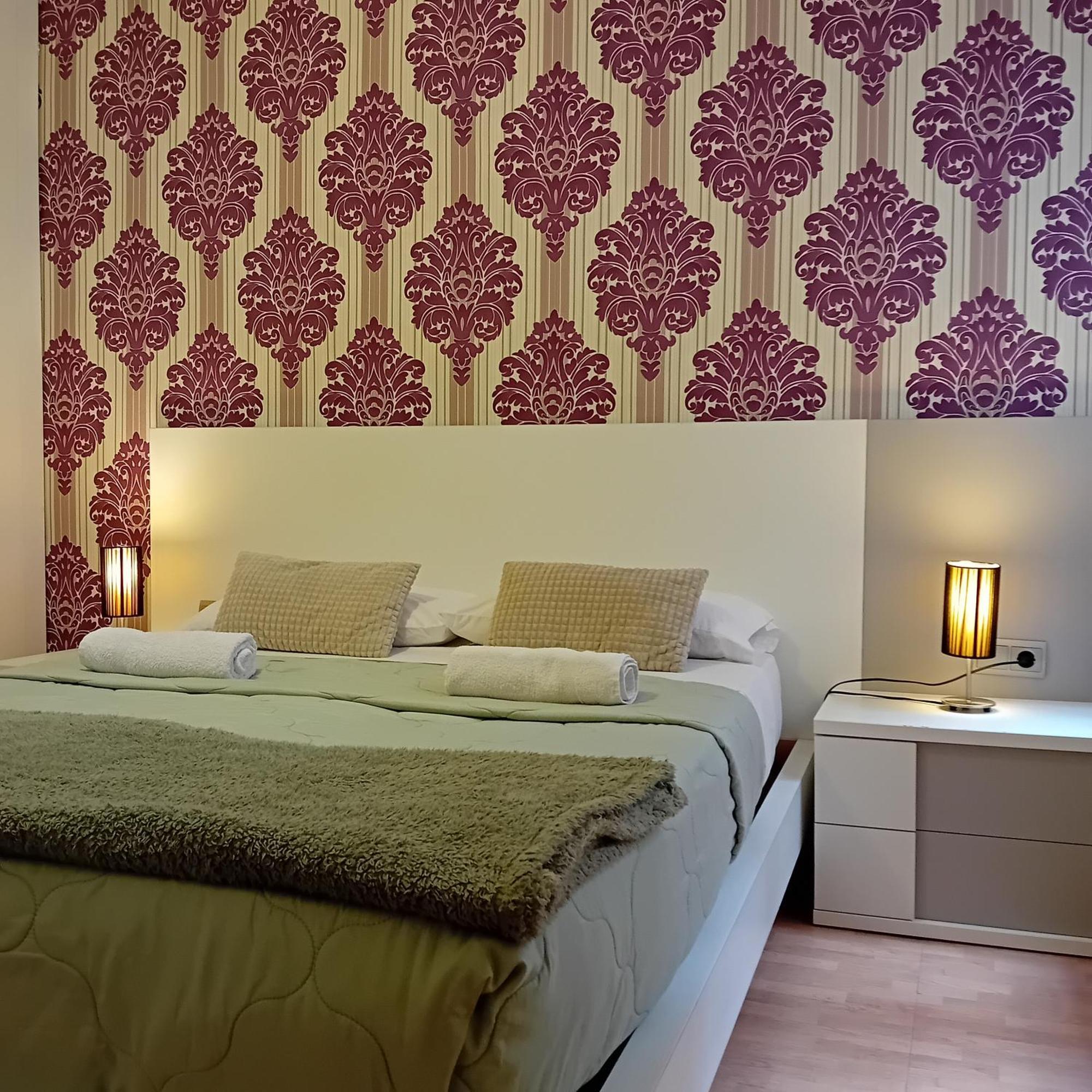 Amplio Apartamento Centro De 阿利坎特 外观 照片
