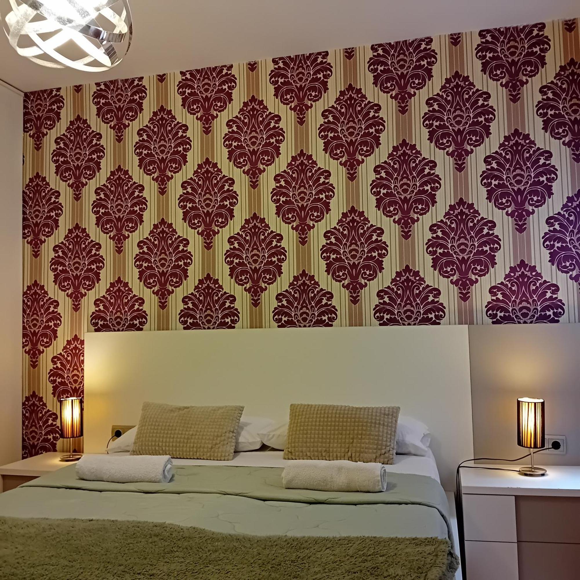 Amplio Apartamento Centro De 阿利坎特 外观 照片